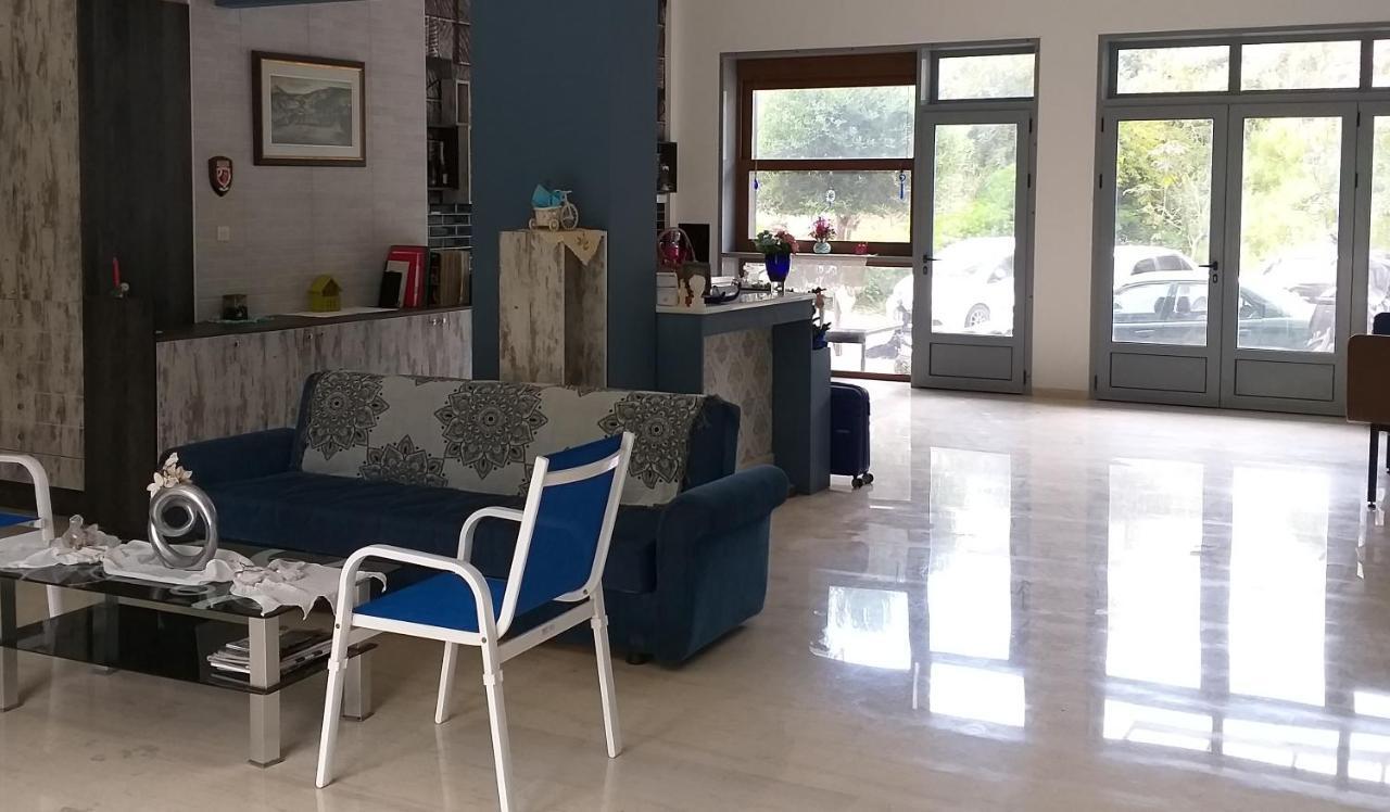 Rethymno Blue Apartments ภายนอก รูปภาพ